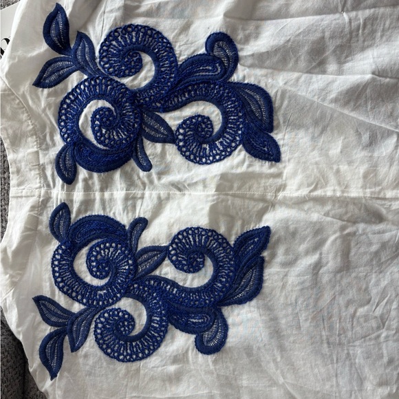 Zara White Cotton Embroidered Cropped Blouse Size M - Picture 15 of 16